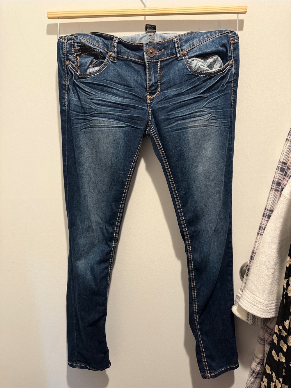 Ariya Women's Indigo Skinny Jeans